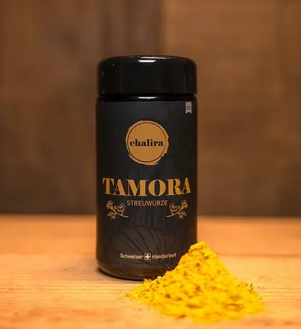 Tamora Glas Bio