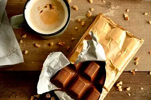 Rhythm ’lk & Hazelnut Truffle Chocolate Tablet Organic, 100g, 100 g