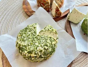 Petit Frais à l'Ail & Fines Herbes Alternative Veganne au Fromage doux Bio, 130 g