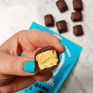 Vegan Marshmallows Mallow Puffs Gesalzenes Karamell, 100 g