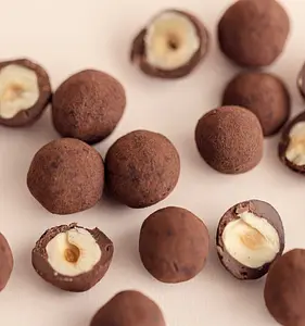 Galaxy Confection Titan Chocolatierte Haselnüsse, 110 g